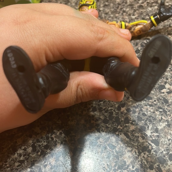 Rey mysteryo elite 4 months old good condition black yellow tattoos - Picture 2 of 5